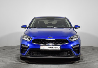 Подержанный автомобиль Kia Cerato Sedan 2021 года (2 фото)