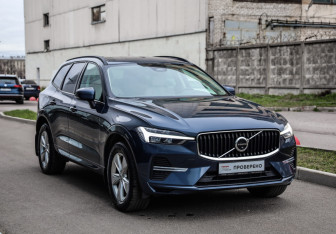Подержанный автомобиль Volvo XC60 2021 года (5 фото)
