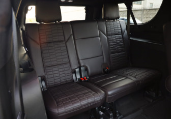 Подержанный автомобиль Cadillac Escalade Suv 2021 года (35 фото)