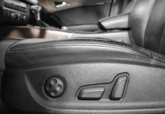 Подержанный автомобиль Audi A6 allroad 2013 года (19 фото)