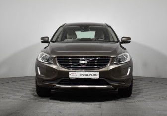 Подержанный автомобиль Volvo XC60 2014 года (2 фото)