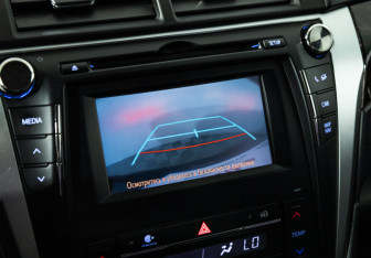 Подержанный автомобиль Toyota Camry Sedan 2017 года (15 фото)