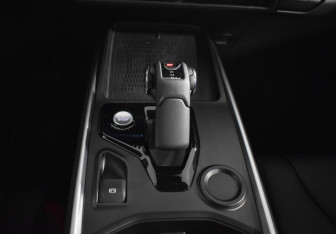 Подержанный автомобиль Haval H3 2024 года (18 фото)