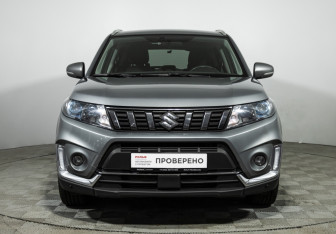 Подержанный автомобиль Suzuki Vitara 2021 года (2 фото)