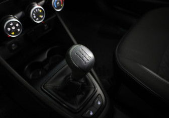 Подержанный автомобиль LADA (ВАЗ) Vesta Sedan 2023 года (16 фото)