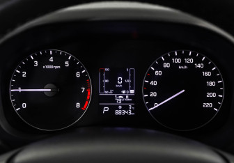 Подержанный автомобиль Hyundai Creta 2018 года (11 фото)