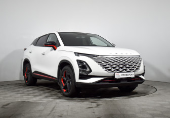 Подержанный автомобиль Omoda C5 2023 года (3 фото)