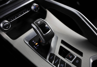 Подержанный автомобиль Geely Coolray 2021 года (12 фото)