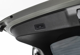 Подержанный автомобиль Omoda C5 2023 года (25 фото)