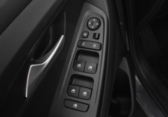 Подержанный автомобиль Hyundai Creta 2021 года (17 фото)