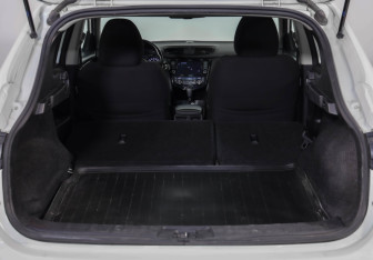 Подержанный автомобиль Nissan Qashqai 2020 года (31 фото)