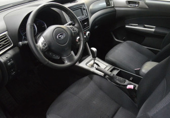 Подержанный автомобиль Subaru Forester Suv 2010 года (9 фото)