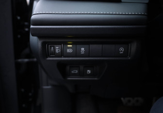 Подержанный автомобиль Toyota Camry Sedan 2024 года (16 фото)