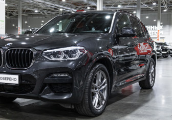 Подержанный автомобиль BMW X3 2021 года (4 фото)
