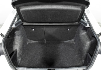 Подержанный автомобиль Skoda Rapid Liftback 2022 года (19 фото)