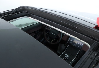 Подержанный автомобиль Land Rover Range Rover Evoque 2024 года (20 фото)
