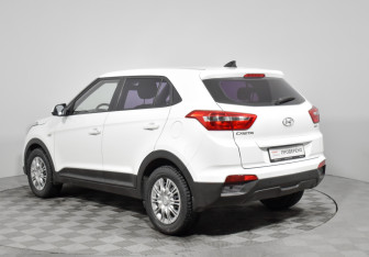 Подержанный автомобиль Hyundai Creta 2017 года (7 фото)