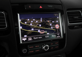 Подержанный автомобиль Volkswagen Touareg 2014 года (12 фото)