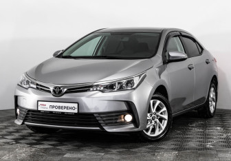 Подержанный автомобиль Toyota Corolla Sedan 2018 года (1 фото)