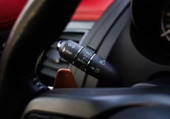 Подержанный автомобиль Jaguar F-Type Coupe 2016 года (32 фото)