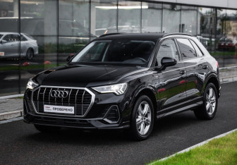 Подержанный автомобиль Audi Q3 2019 года (3 фото)