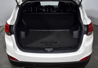 Подержанный автомобиль Hyundai ix35 2012 года (20 фото)