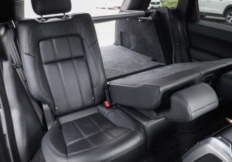 Подержанный автомобиль Land Rover Range Rover Sport 2020 года (30 фото)