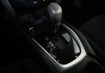 Подержанный автомобиль Nissan Qashqai 2015 года (15 фото)
