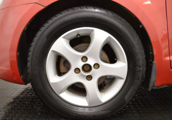 Подержанный автомобиль Suzuki Swift Hatchback 2007 года (9 фото)