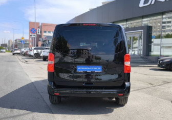 Подержанный автомобиль Citroen SpaceTourer 2020 года (5 фото)