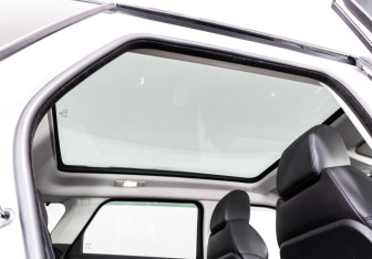 Подержанный автомобиль Land Rover Range Rover Evoque 2014 года (25 фото)
