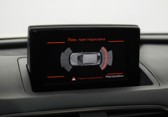 Подержанный автомобиль Audi Q3 2014 года (13 фото)