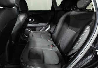 Подержанный автомобиль Kia Soul 2017 года (10 фото)