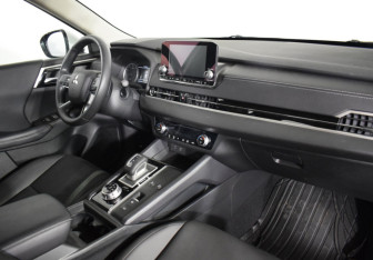 Новый Mitsubishi Outlander 2023 (43 фото)