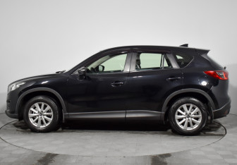 Подержанный автомобиль Mazda CX-5 2015 года (8 фото)