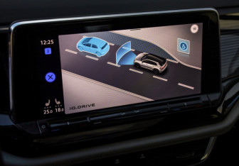 Подержанный автомобиль Volkswagen Teramont 2022 года (22 фото)