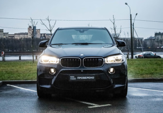 Подержанный автомобиль BMW X5 M 2015 года (2 фото)