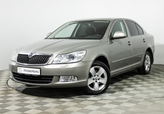 Подержанный автомобиль Skoda Octavia Liftback 2010 года (1 фото)