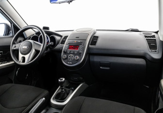 Подержанный автомобиль Kia Soul 2012 года (9 фото)