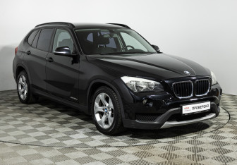 Подержанный автомобиль BMW X1 2012 года (3 фото)
