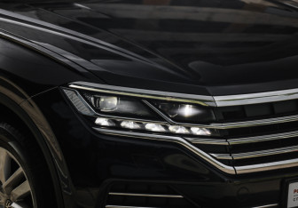 Подержанный автомобиль Volkswagen Touareg 2018 года (11 фото)