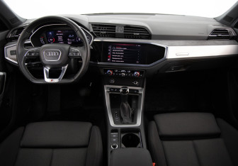 Подержанный автомобиль Audi Q3 Sportback 2020 года (9 фото)