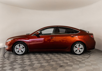 Подержанный автомобиль Mazda 6 Liftback 2008 года (6 фото)