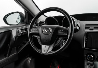Подержанный автомобиль Mazda 3 Sedan 2011 года (15 фото)
