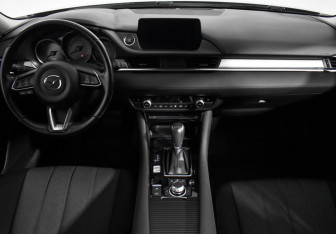 Подержанный автомобиль Mazda 6 Sedan 2022 года (15 фото)