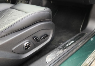 Подержанный автомобиль Voyah Free 2023 года (32 фото)