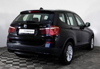 Подержанный автомобиль BMW X3 2012 года (6 фото)