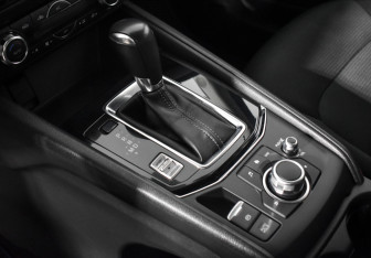 Подержанный автомобиль Mazda CX-5 2017 года (12 фото)