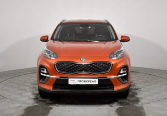 Подержанный автомобиль Kia Sportage 2019 года (2 фото)