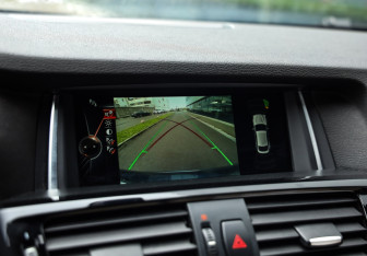 Подержанный автомобиль BMW X4 2014 года (16 фото)